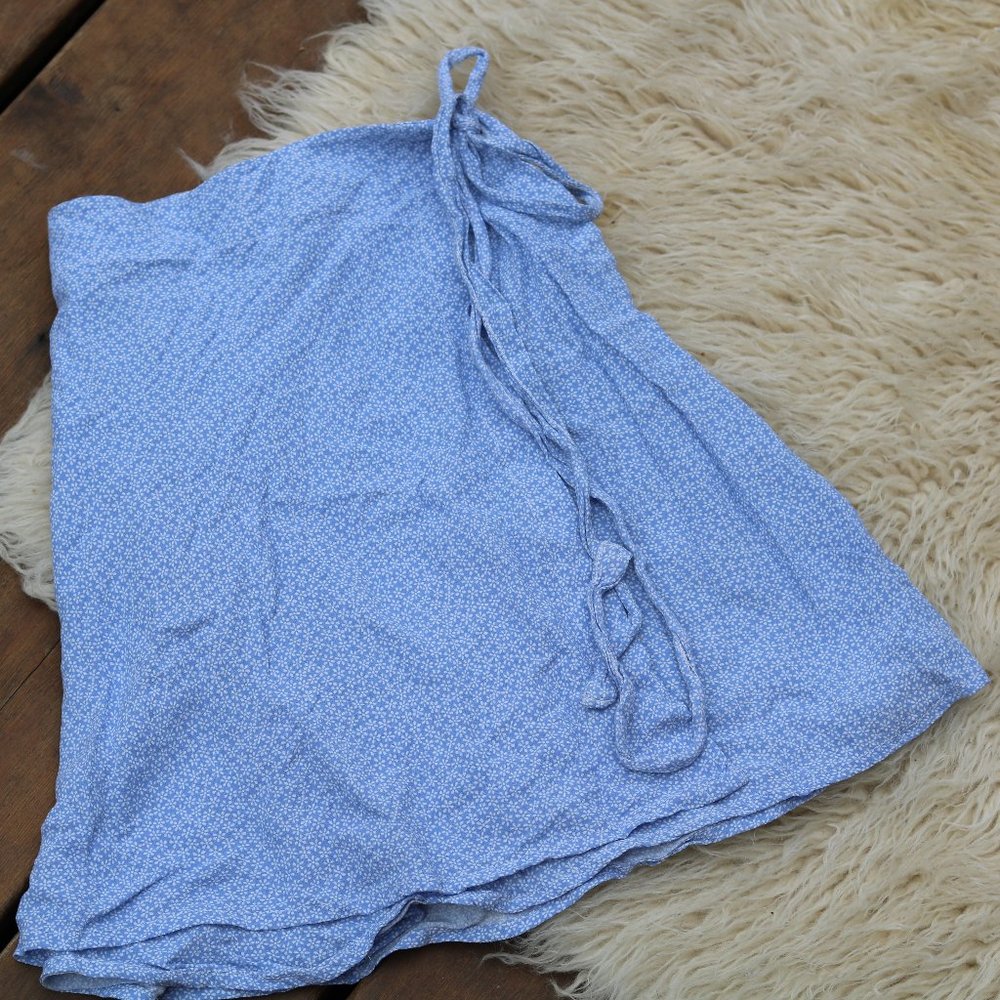 Brandy Melville Genevieve Skirt